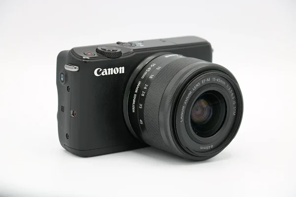دوربین دست دوم Canon EOS M10 kit 15-45mm
