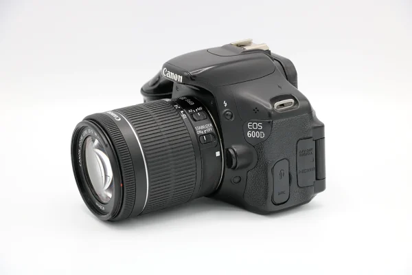دوربین 600d