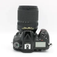 دوربین دست دوم D7200 کانن همراه با لنز kit 18_140mm