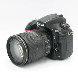 دوربین دست دوم نیکون D810 همراه با لنز Kit 24-120mm