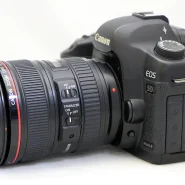 دوربین دست دوم Canon 5D Mark II kit 24_105mm