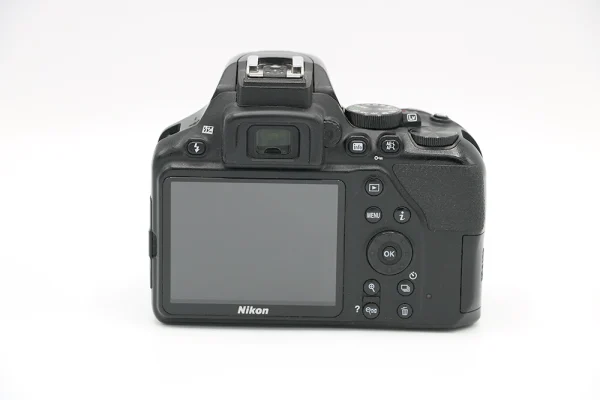 دوربین دست دوم Nikon D3500 Kit 18-55mm