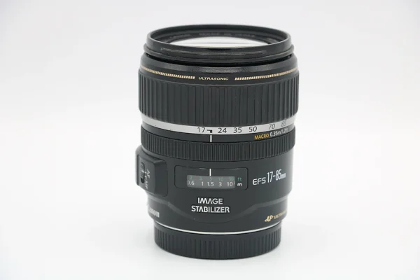 لنز دست دوم Canon Lens 17-85mm f1:4-5.6