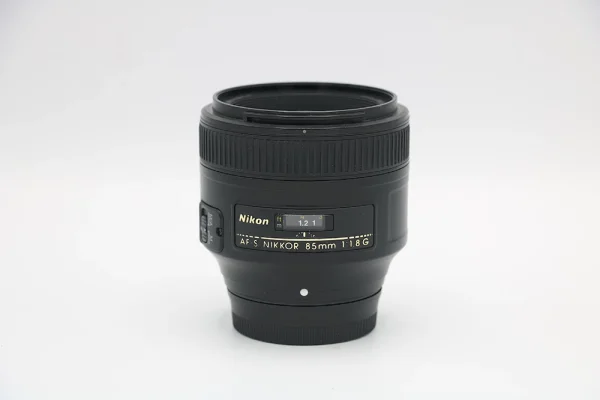 لنز دست دوم Nikon 85mm F1:1.8G AF-S