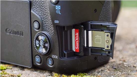 مزایای دوربین کانن 850D