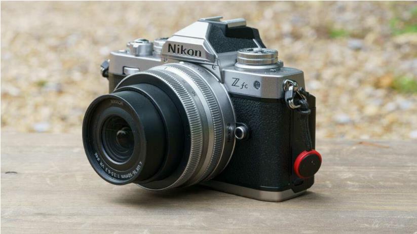نکات منفی لنز Nikon Nikkor Z DX 16-50mm f/3.5-6.3 VR