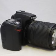 Nikon D90 kit 18-200