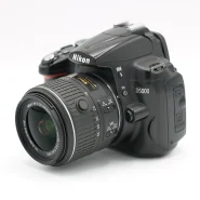 دوربین دست دوم Nikon D5000 Kit 18-55mm