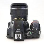 Nikon D5600 Kit 18-55mm f/3.5-5.6 G VR