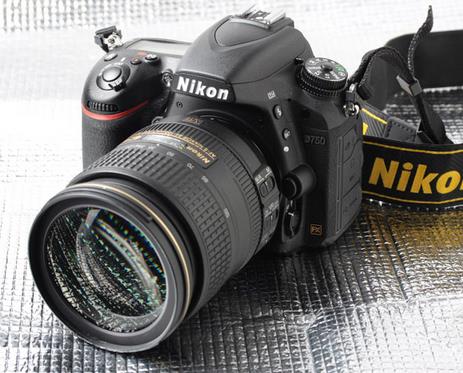 مشخصات دوربین nikon d750: