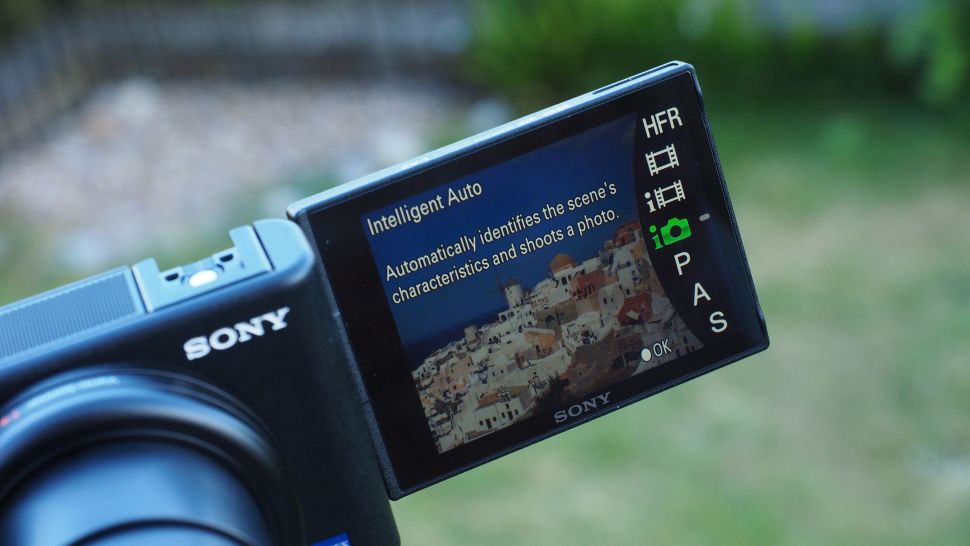 صفحه نمایشگر دوربین سونی ZV-1