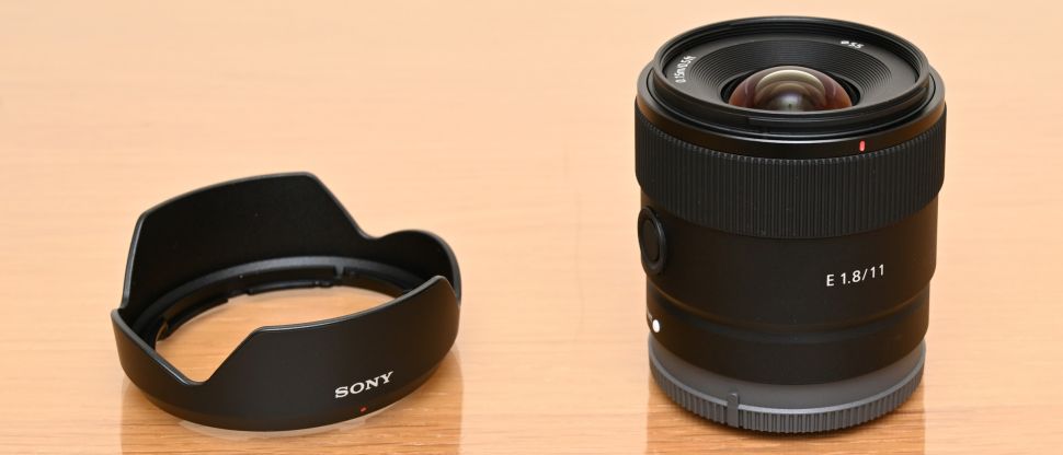 نقد و بررسی لنز Sony E 11mm F1.8 review