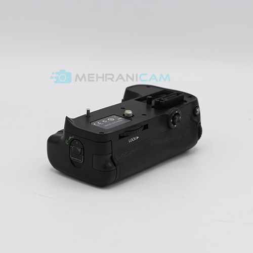 باتری گریپ دست دوم نیکون D7000 مدل MB-D11